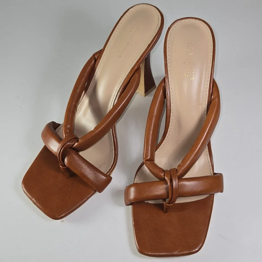 Kayleen Tan Brown Square Toe Padded Thong‎ Heeled Sandals Size 10